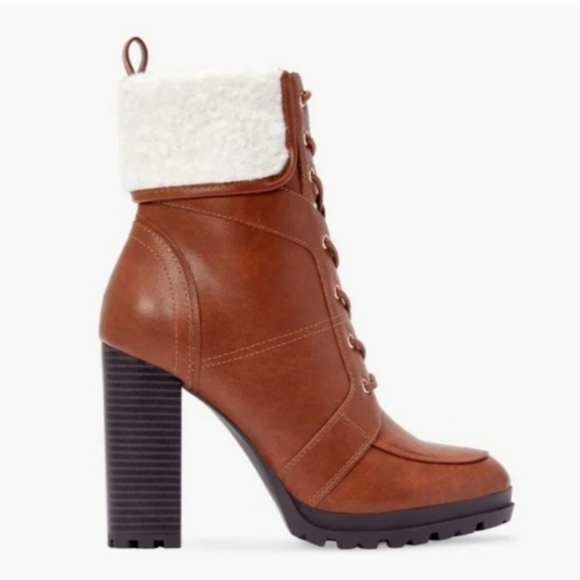 Shandee Sherpa Lug Sole Bootie MSRP $59.95 - Picture 2 of 8